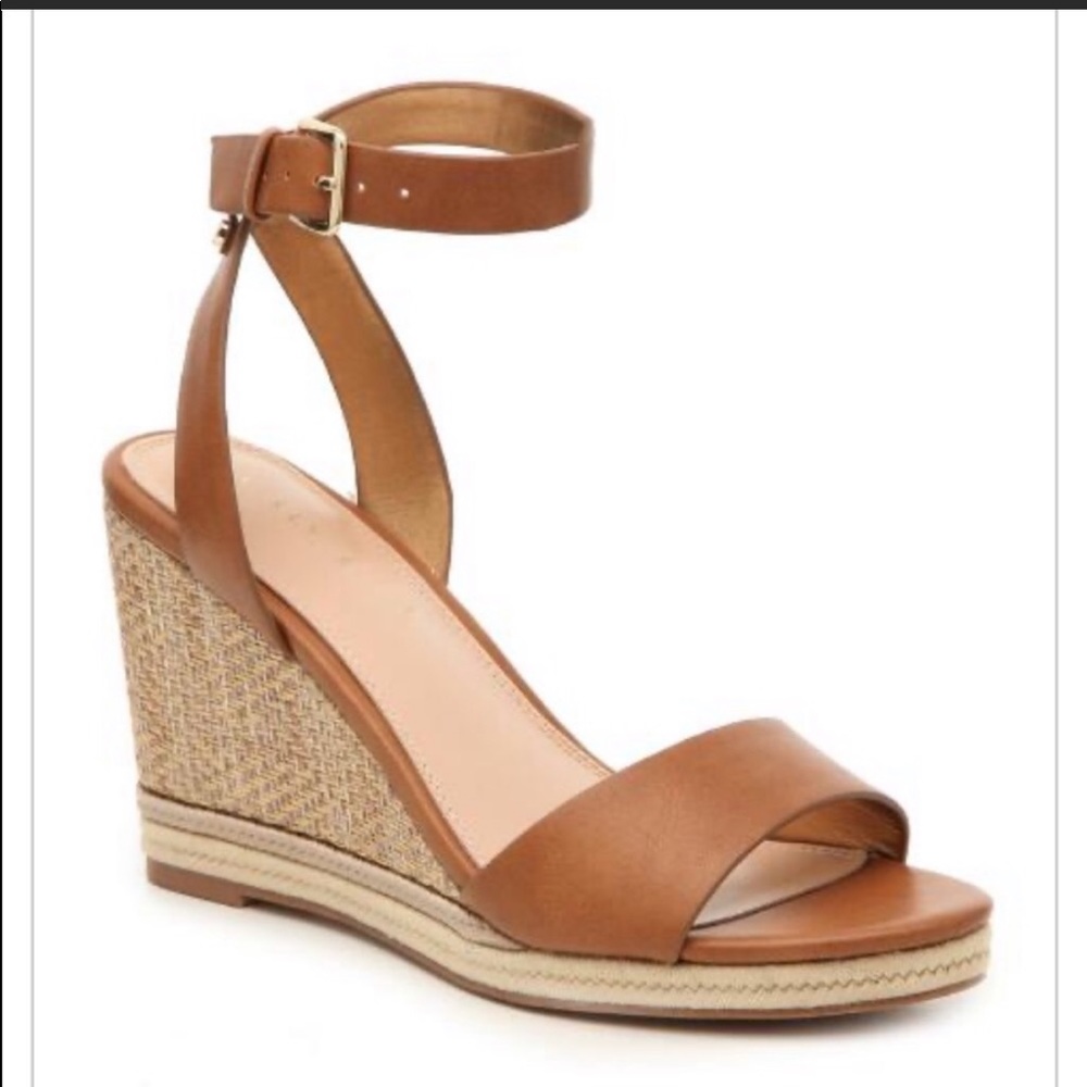 Kelly & Katie Wedge Sandals Tan